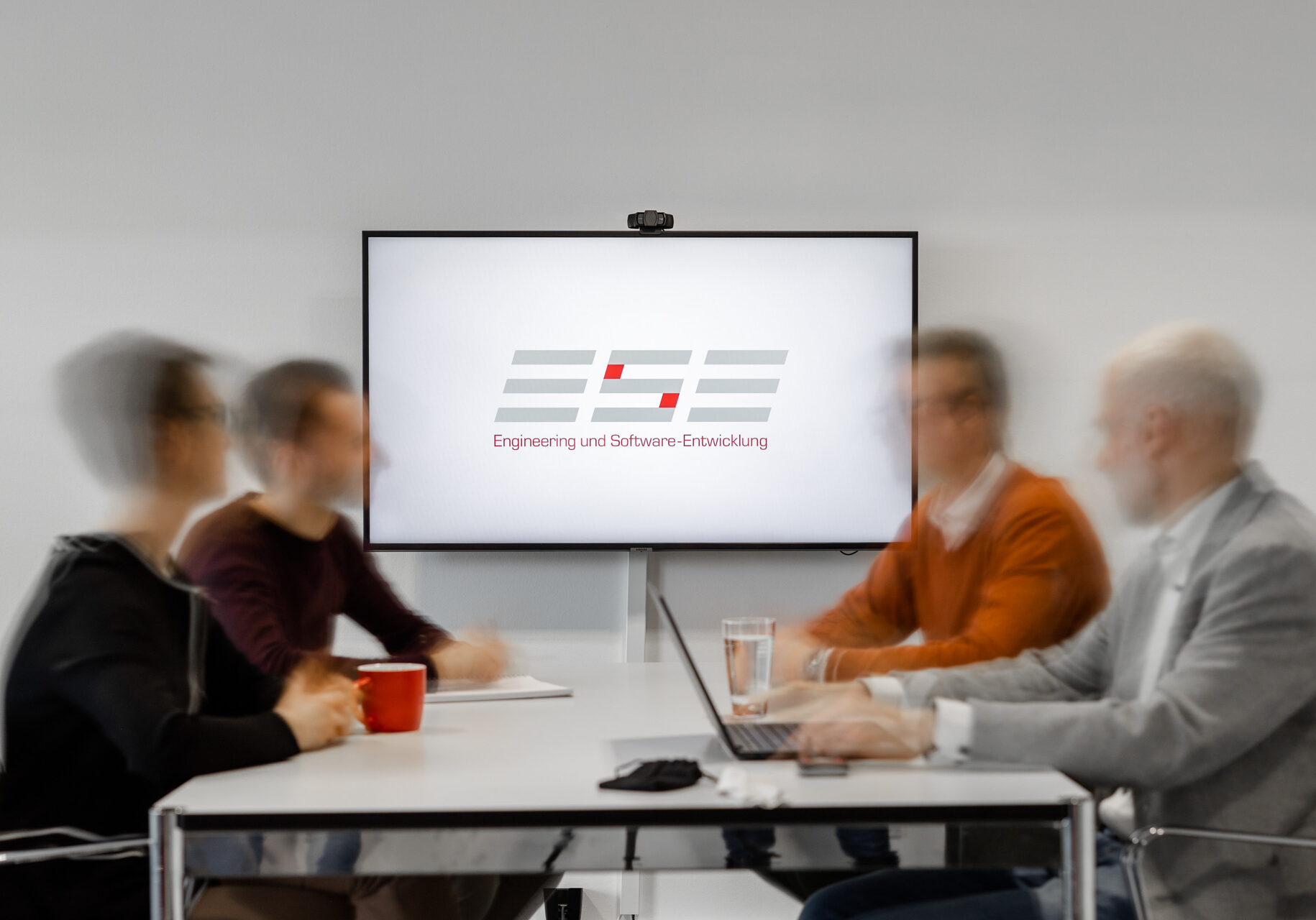 Bei der ESE GmbH hast Du die Möglichkeit Dich durch unsere umfassende Personalentwicklung stetig weiterzuentwickeln und Karriere zu machen.